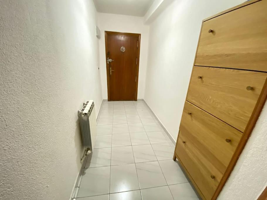 Habitacion Interior En Madrid Exterior foto